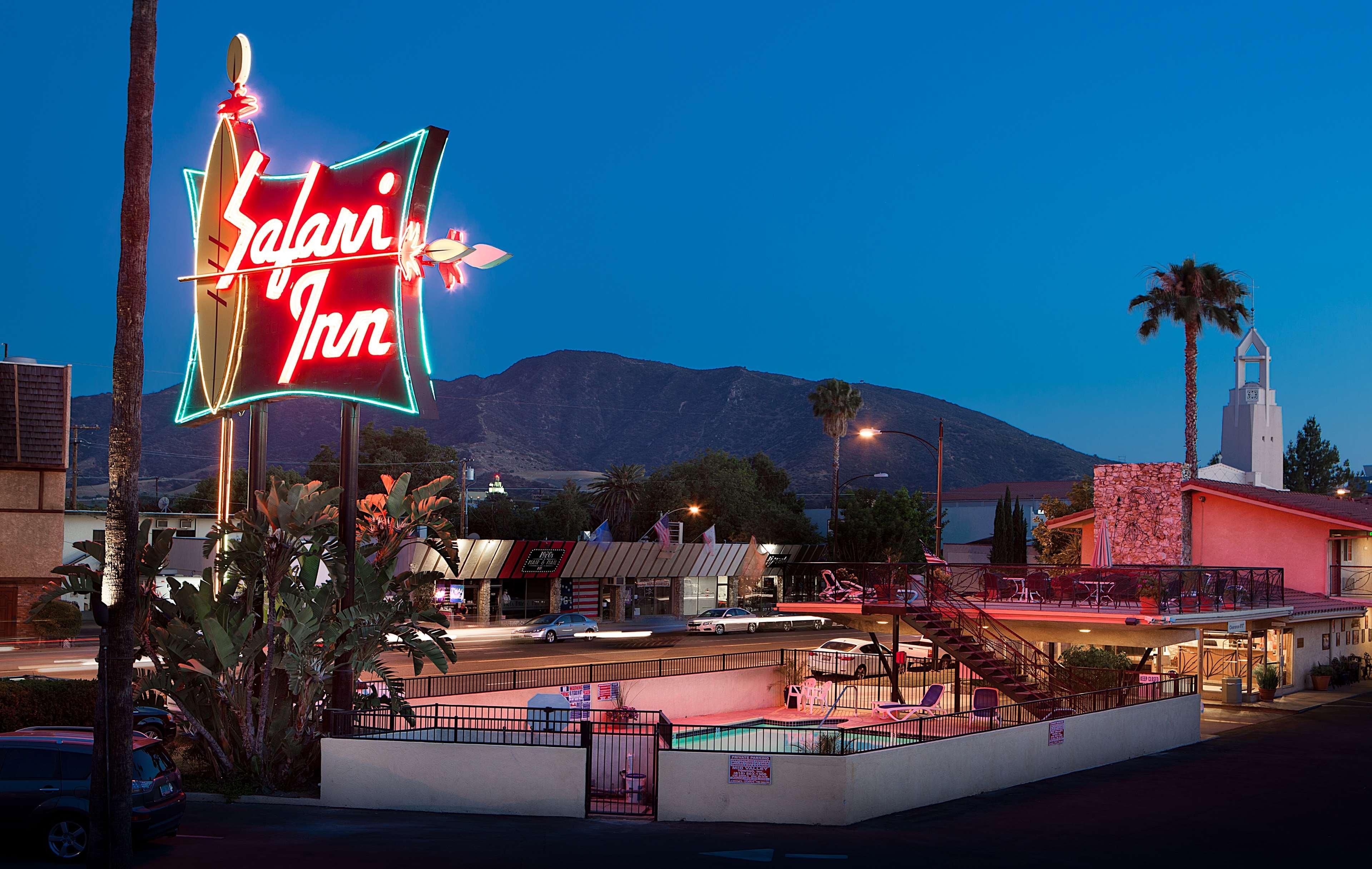 Safari Inn, A Coast Hotel Burbank Extérieur photo