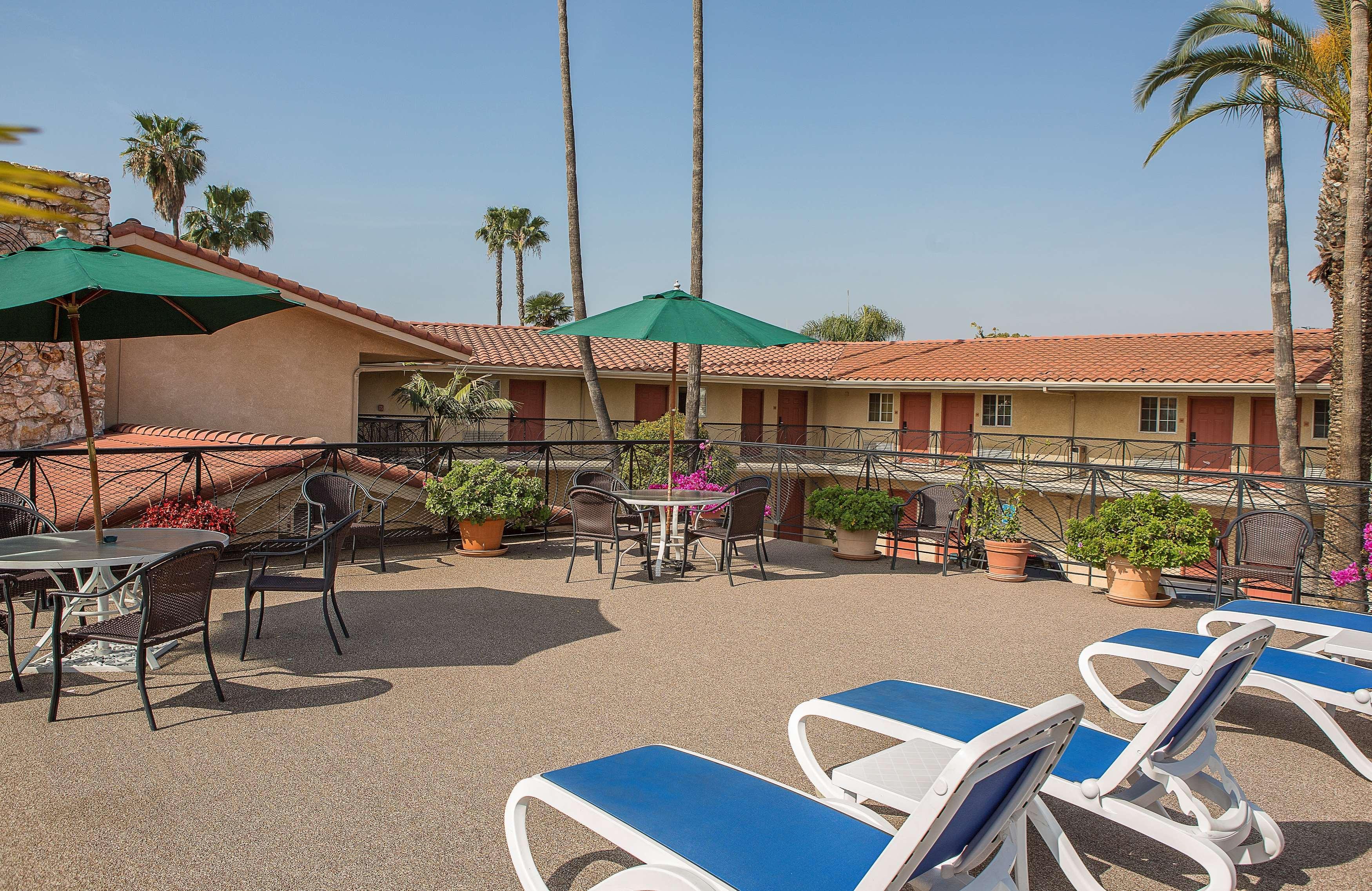 Safari Inn, A Coast Hotel Burbank Extérieur photo